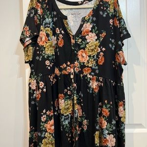 Torrid floral SuperSoft babydoll with button front. Sz 4